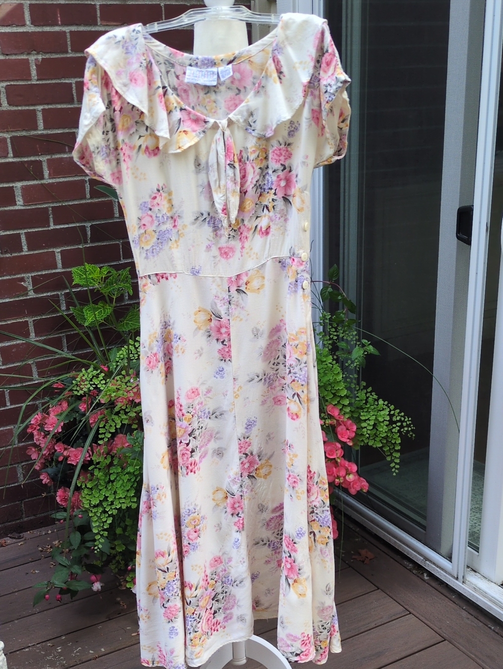 Vintage 90s Does 30s Passports Of Pier 1 Imports Floral Cottagecore Dress Small